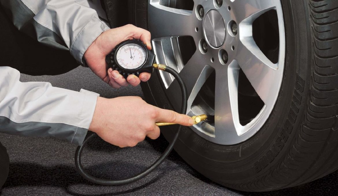 Cómo reiniciar el de presión de los neumáticos? -