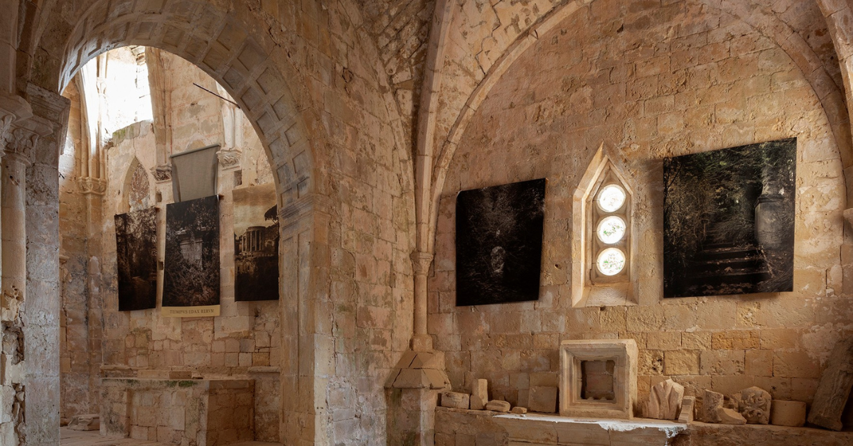 Monasterio semiderruido en el norte de Burgos - Jose Quintanilla