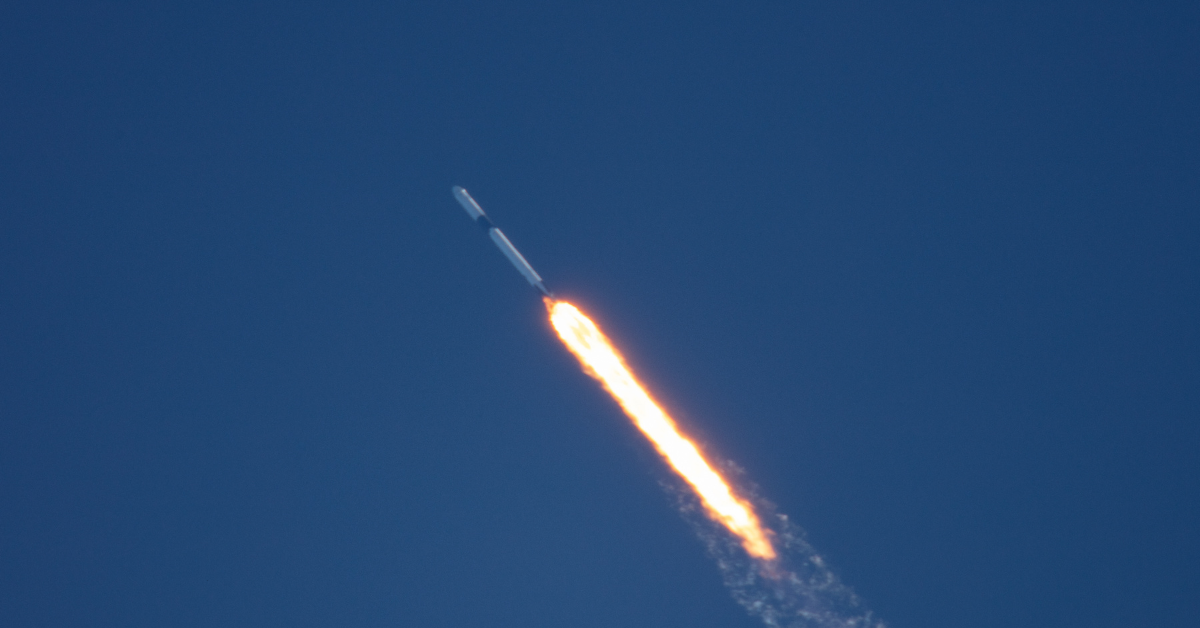 Lanzamiento de satélite al espacio